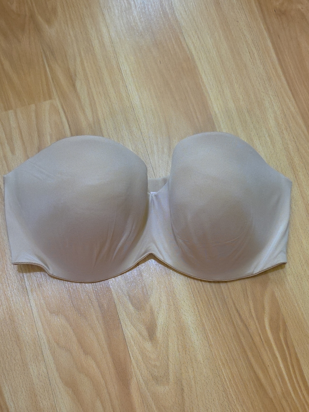 Victoria's Secret Strapless Smooth Nude Bra